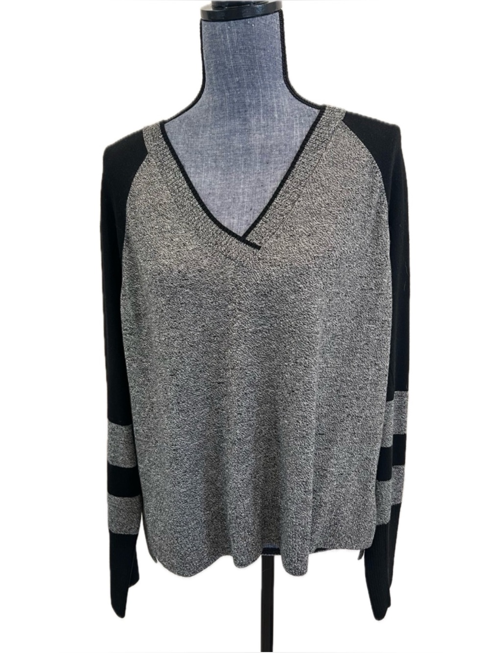 NWT Smartwool V-Neck Two-Tone Gray and Black Sweater